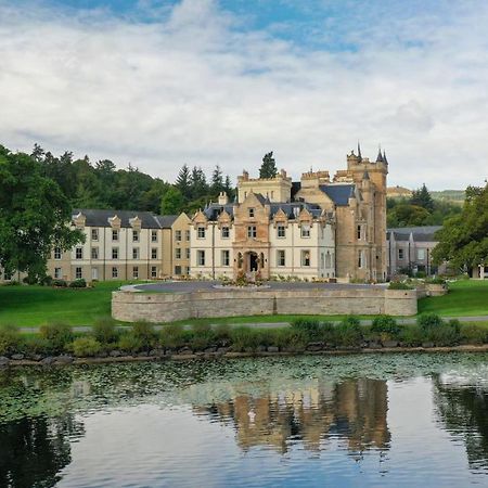 Cameron House On Loch Lomond Alexandria Eksteriør billede The castle from the River Spey