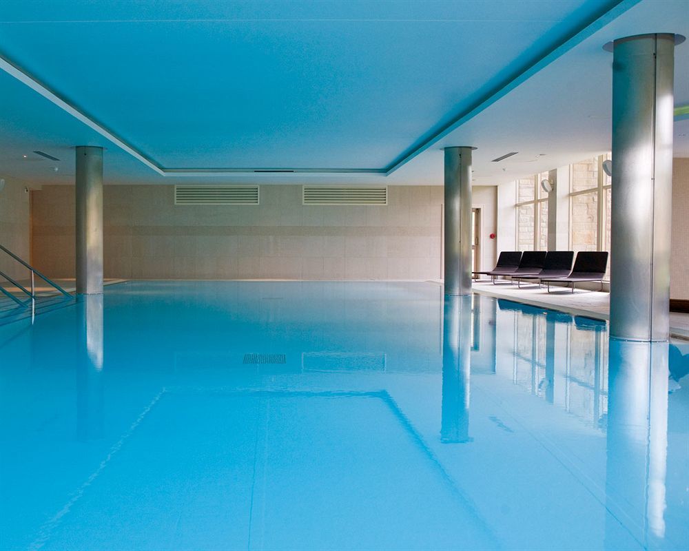 Cameron House On Loch Lomond Alexandria Eksteriør billede The swimming pool at The Dorchester