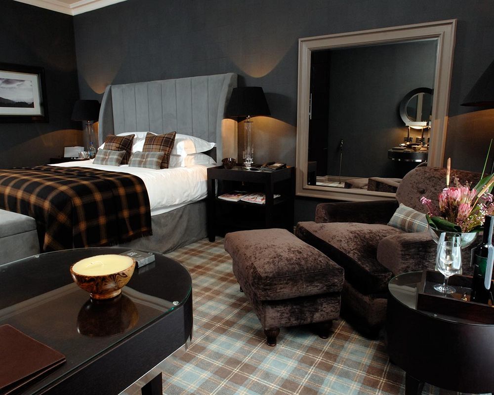 Cameron House On Loch Lomond Alexandria Eksteriør billede A bedroom at The Ivy Hotel
